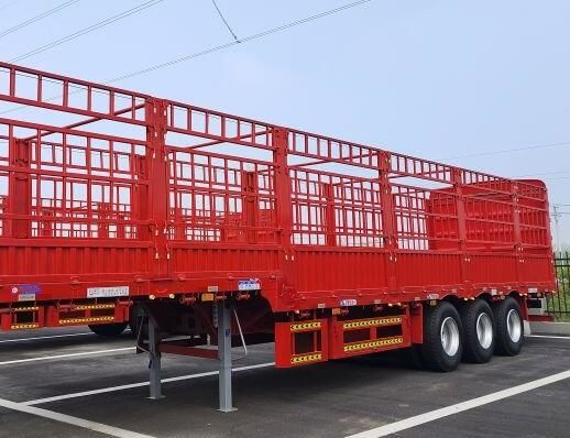 倉柵式半掛車結(jié)構(gòu)和功能上有什么特點呢？